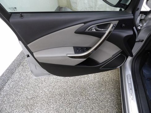 Used 2016 Buick Verano Sport Touring w/ Driver Confidence Package FWD image 7