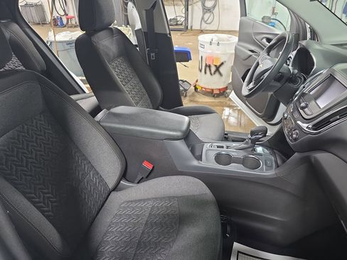 Used 2024 Chevrolet Equinox LT w/ LPO, Floor Liner Package AWD/4WD image 10