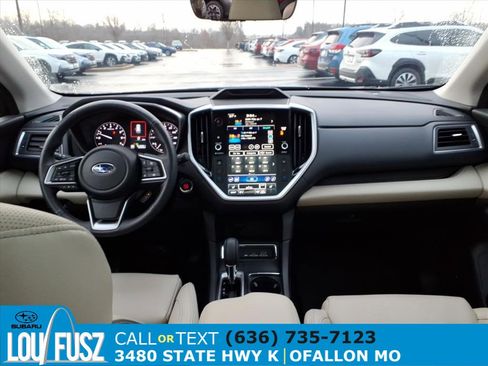 Used 2023 Subaru Ascent Limited w/ Technology Package image 8
