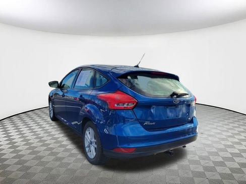 Used 2018 Ford Focus SE w/ Cold Weather Package image 6