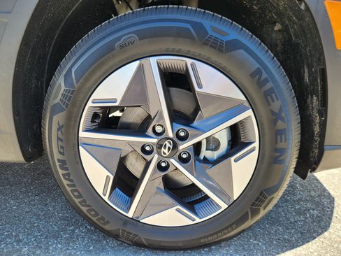 Certified 2025 Hyundai Tucson SEL AWD/4WD image 21