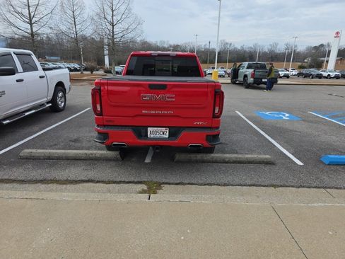 Used 2021 GMC Sierra 1500 AT4 w/ AT4 Premium Package image 4
