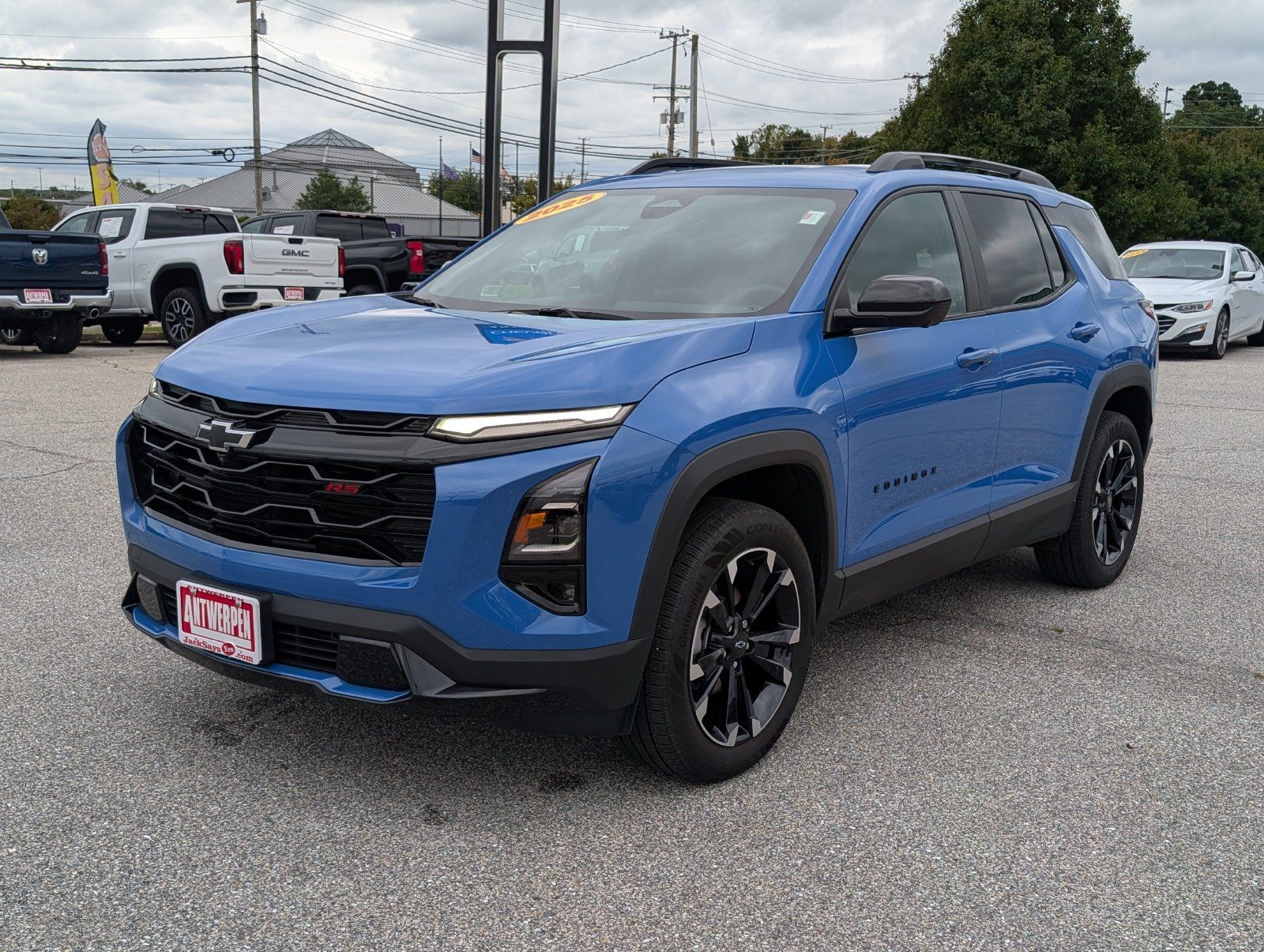 Used 2025 Chevrolet Equinox RS w/ Safety and Technology Package AWD/4WD image 7