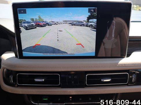 Used 2021 Lincoln Nautilus Reserve image 20