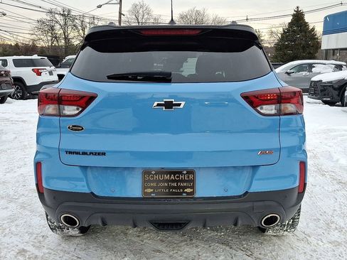 Used 2023 Chevrolet TrailBlazer RS w/ Sun and Liftgate Package image 7