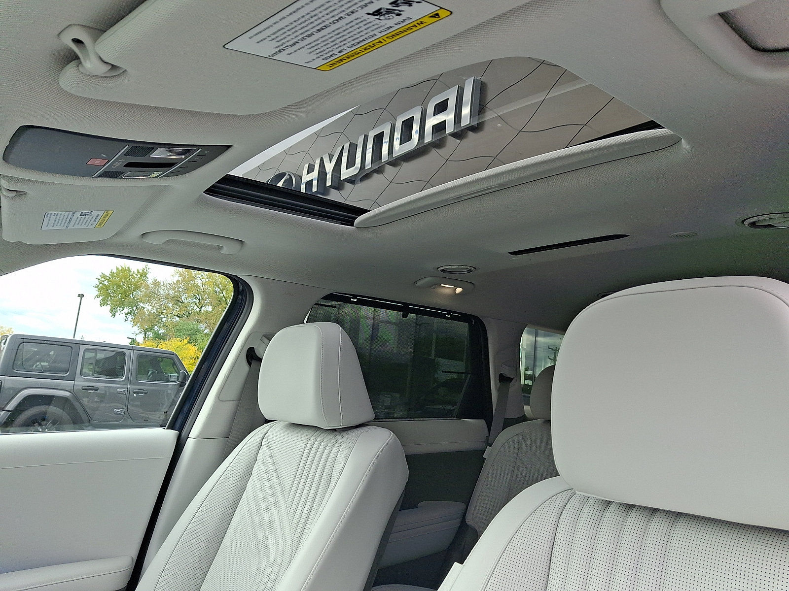 Used 2026 Hyundai Palisade SEL Premium AWD/4WD image 14
