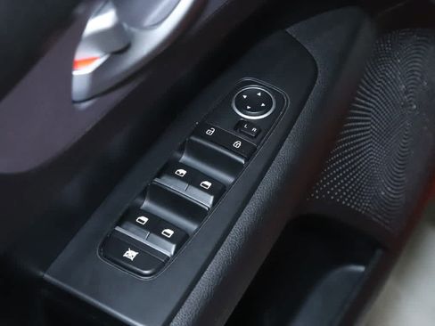 Used 2024 Kia Forte LXS FWD image 16