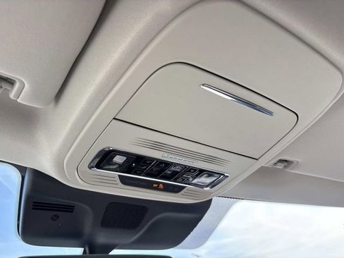 New 2026 Lincoln Navigator Reserve w/ Jet Appearance Package AWD/4WD image 29