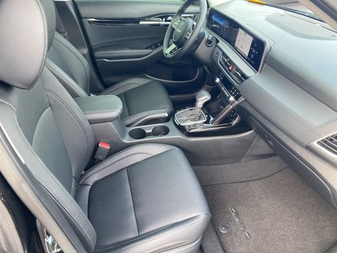 Used 2026 Kia Seltos EX FWD image 16