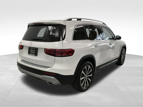 Used 2023 Mercedes-Benz GLB 250 image 8