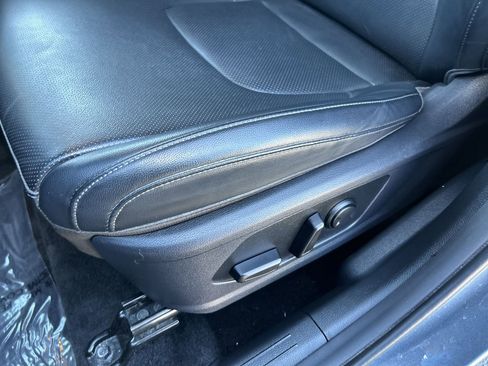 Used 2023 Kia Sportage EX image 23