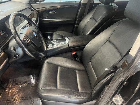 Used 2010 BMW 550i Gran Turismo xDrive image 9
