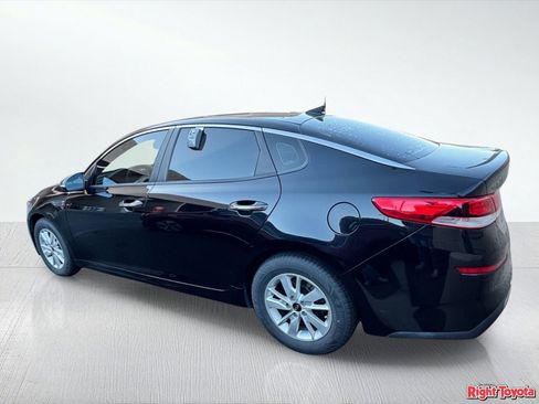 Used 2019 Kia Optima LX image 3