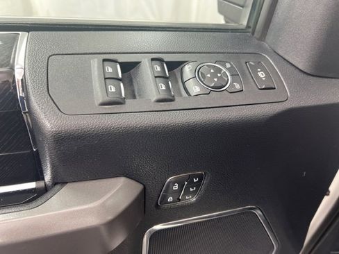 Used 2020 Ford F250 Platinum w/ Snow Plow Prep Package image 12