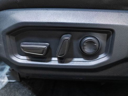 Certified 2025 Toyota Sequoia SR5 AWD/4WD image 22