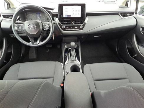 Used 2024 Toyota Corolla LE image 10