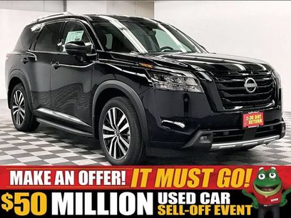 New 2025 Nissan Pathfinder Platinum w/ Lighting Package (N93)