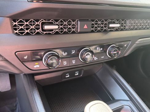 Used 2025 Honda Accord SE image 24
