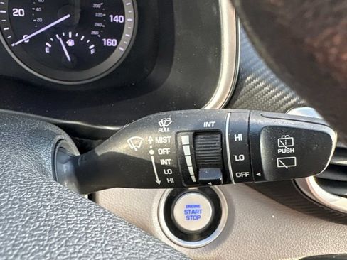 Used 2020 Hyundai Tucson Value FWD image 27
