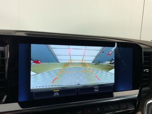 Used 2024 Chevrolet Silverado 1500 LT Trail Boss image 19