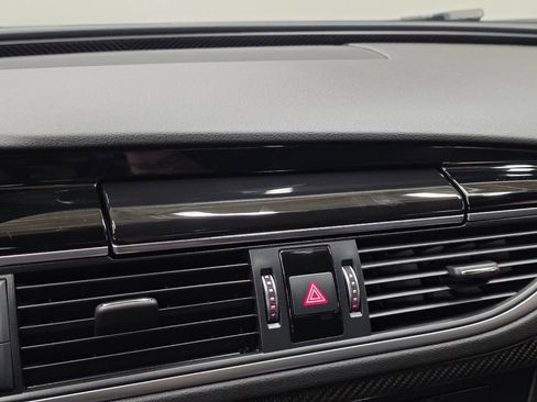 Used 2018 Audi RS 7 Performance w/ Driver Assistance Package image 40