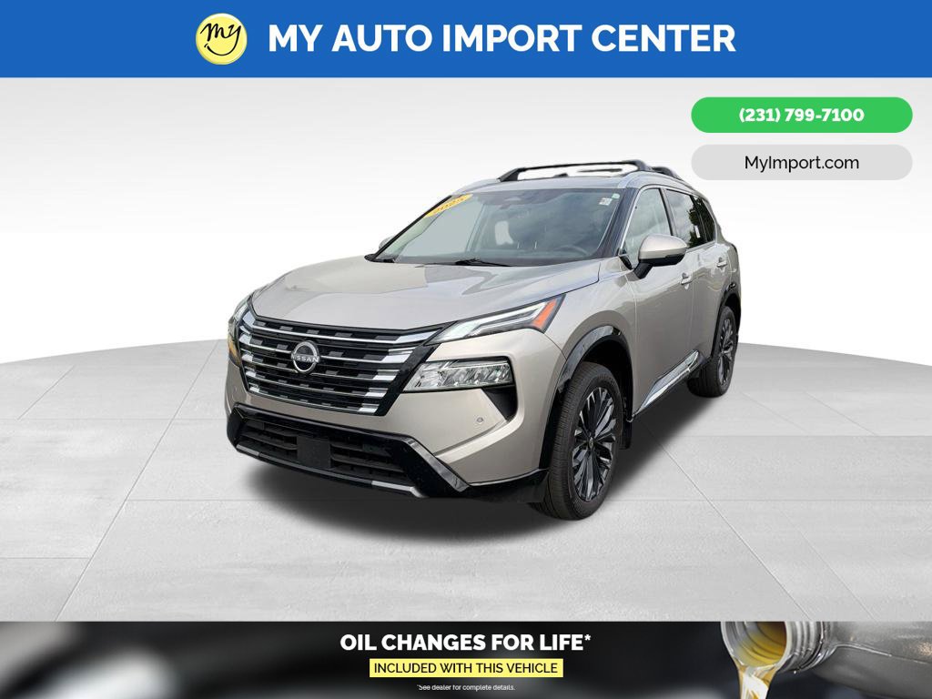 Used 2025 Nissan Rogue Platinum w/ Platinum Premium Package FWD image 3