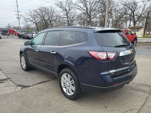 Used 2015 Chevrolet Traverse LT w/ Style and Technology Package image 4
