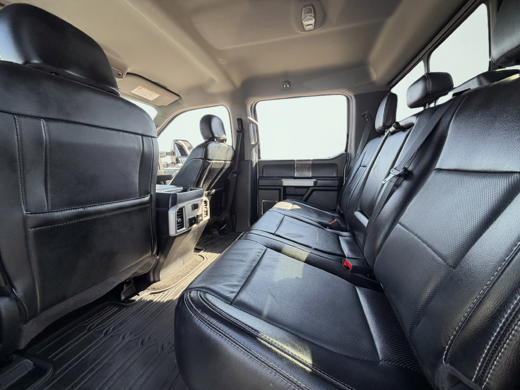 Used 2019 Ford F250 Lariat w/ Lariat Value Package AWD/4WD image 46