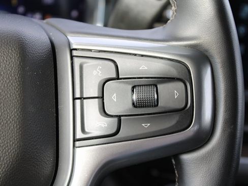 Used 2025 Chevrolet Silverado 1500 LT image 27