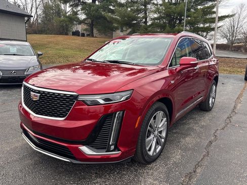 Used 2024 Cadillac XT6 Premium Luxury w/ LPO, Floor Liner Package image 2