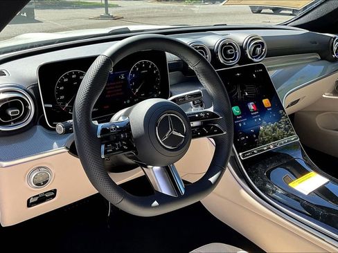 New 2026 Mercedes-Benz CLE 300 4MATIC Coupe image 6