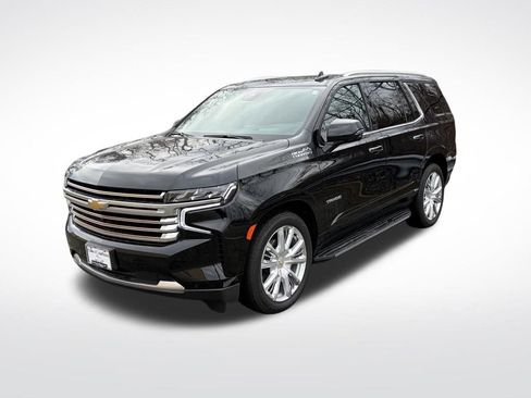 Used 2024 Chevrolet Tahoe High Country w/ Advanced Technology Package AWD/4WD image 1