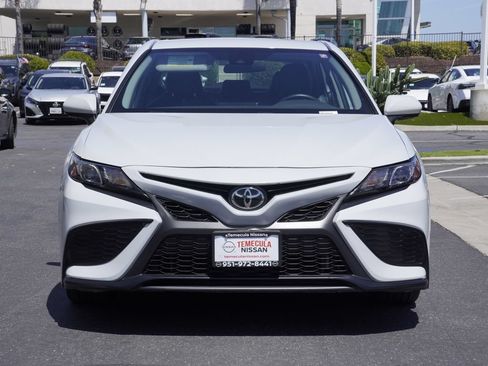Used 2024 Toyota Camry SE FWD image 6