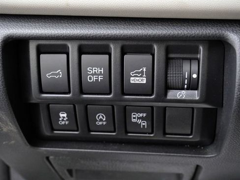 Used 2023 Subaru Forester Limited AWD/4WD image 64