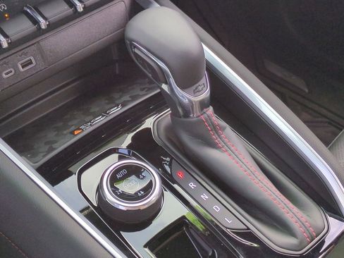 New 2025 Chevrolet Colorado Z71 w/ Technology Package image 16