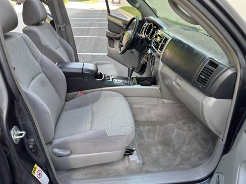Used 2003 Toyota 4Runner SR5 AWD/4WD image 27