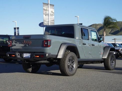 New 2026 Jeep Gladiator Mojave image 4