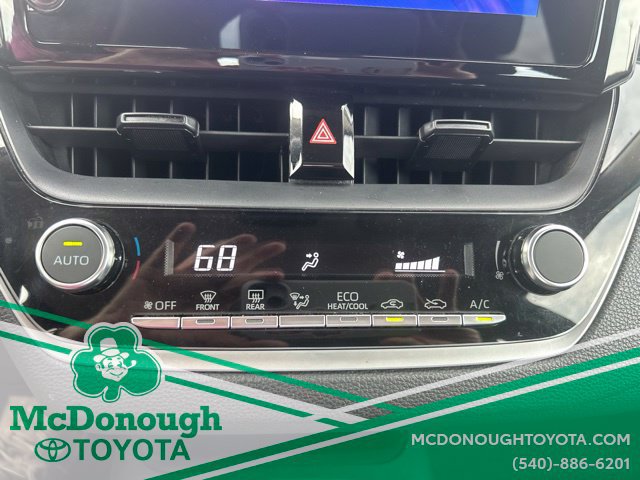 Used 2024 Toyota Corolla LE FWD image 5