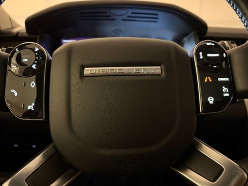 Used 2020 Land Rover Discovery HSE AWD/4WD image 30