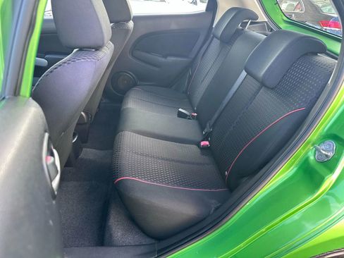 Used 2013 MAZDA MAZDA2 Touring FWD image 40