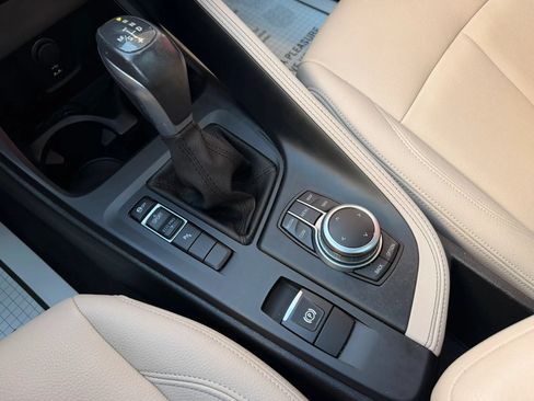 Used 2019 BMW X1 sDrive28i w/ Convenience Package FWD image 16