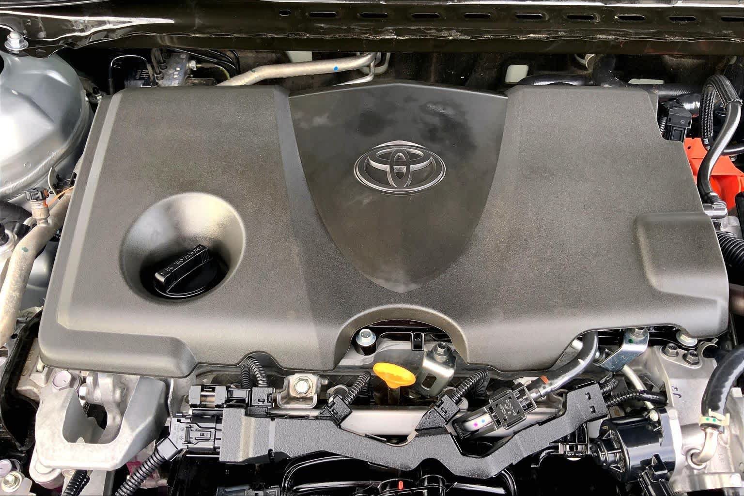 Used 2025 Toyota Camry LE FWD image 32