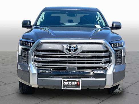 Used 2024 Toyota Tundra Limited AWD/4WD image 4