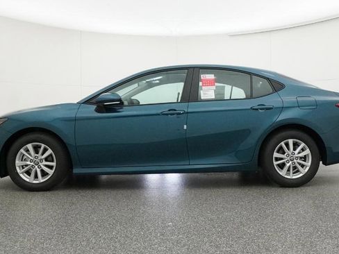 New 2026 Toyota Camry LE image 32