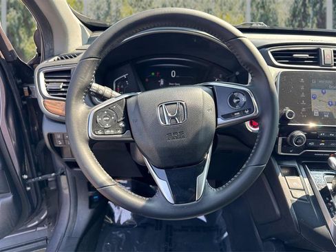 Used 2018 Honda CR-V Touring image 18