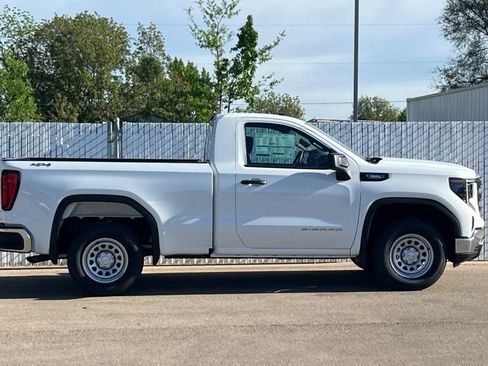 New 2026 GMC Sierra 1500 Pro AWD/4WD image 3
