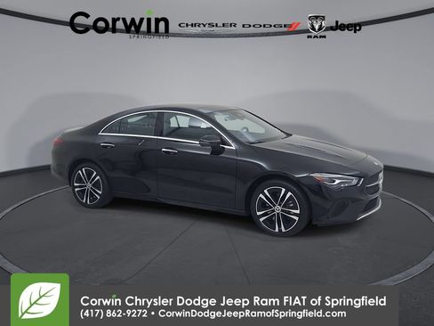 Used 2025 Mercedes-Benz CLA 250 4MATIC image 1