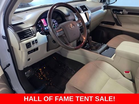 Used 2016 Lexus GX 460 w/ Premium Package AWD/4WD image 11