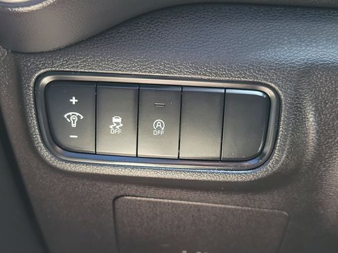 Used 2023 Kia Soul LX FWD image 24