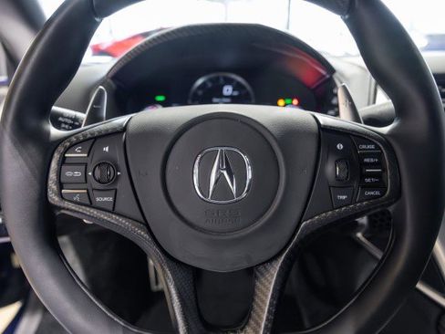 Used 2017 Acura NSX AWD/4WD image 41